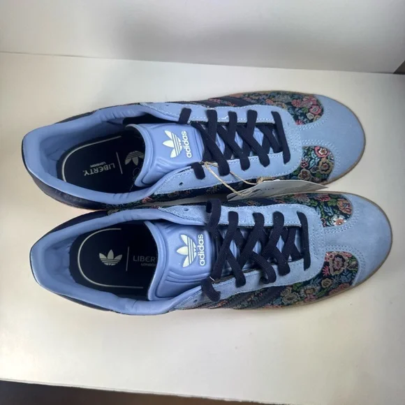 Adidas Gazelle J x Lady Liberty Floral Print Size 6.5Y Kid's Sneakers is  available for purchase on au PAY Market - Imported Goods Online Store  Co.Ltd. | au PAY Market - Online